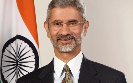 Foreign Minister Dr. S. Jaishankar Arrives in Kuwait for Official Visit