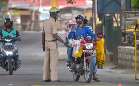 कर्नाटक उच्च न्यायालय का निर्णय: दुर्घटना मुआवजे में वृद्धि, हेलमेट उल्लंघन के प्रभाव को संबोधित किया!