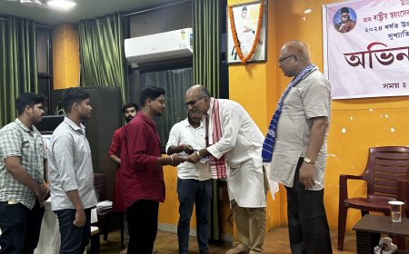 Dr. Hedgewar Smarak Samity and RSS facilitate students