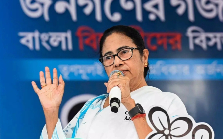 कोलकाता डॉक्टर बलात्कार-हत्या मामला: ममता बनर्जी के खिलाफ 'उत्तेजक' सोशल मीडिया पोस्ट के लिए कॉलेज छात्र गिरफ्तार!