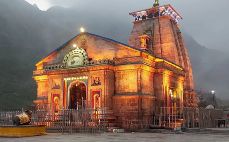 કેદારનાથ યાત્રા 15 દિવસ બાદ પગપાળા રસ્તે ફરી શરૂ