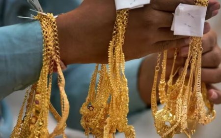 महंगा हुआ सोना, चांदी की भी बढ़ी चमक