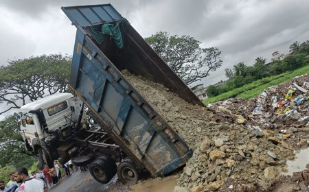 बेकायदेशीर मलबा भरावप्रकरणी मांडवी पोलीस ठाण्यात गुन्हा नोंद  शिरवली ग्रामपंचायत प्रशासनाकडून बेकायदेशीर भरावाची दखल