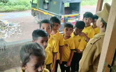 विद्यार्थ्यांनी घेतला निवडणूक प्रक्रियेचा अनुभव  छत्रपती इंग्लिश स्कूलचा अभिनव उपक्रम