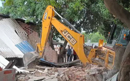 Supreme Court Challenges 'Bulldozer Justice', Proposes National Guidelines