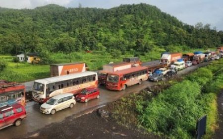 मुंबई-गोवा महामार्गावर गणेश भक्तांची वाहतूक कोंडी