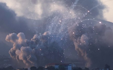 Israel's Airstrike on Hezbollah in Lebanon, 500 Dead, Bombs Still Falling