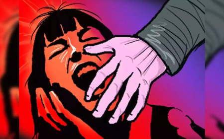 वसई पोलिसांवर गंभीर आरोप: 18 वर्षीय तरुणीचा विनयभंग आणि अपहरणाचा प्रयत्न