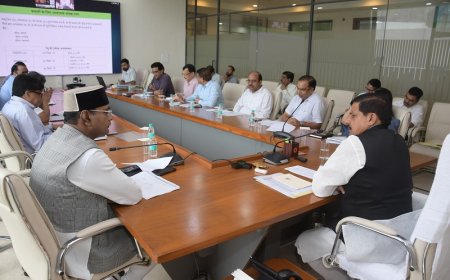 कालाबाजारी करने वालों पर करें कठोरतम कार्रवाई : मुख्यमंत्री डॉ. यादव