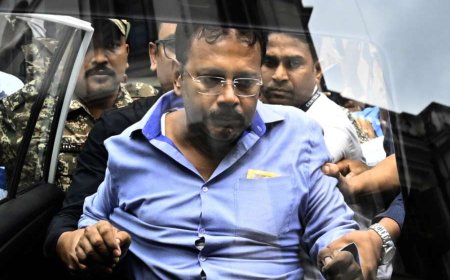 आरजी कर घोटाला: संदीप घोष के मोबाइल फोन और लैपटॉप से सीबीआई को 'प्रभावशाली लोगों' के सुराग मिल