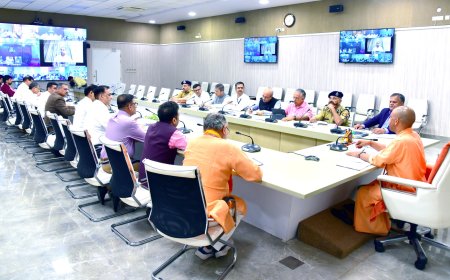 Chief Minister Asks MPs and Legislators to Submit Proposals for Roads in 15 Days