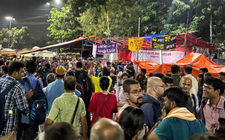 કલકતામાં જુનિયર ડોકટરોના ઉપવાસ ચાલુ છે, 10 માંગણીઓના સમર્થનમાં અડગ