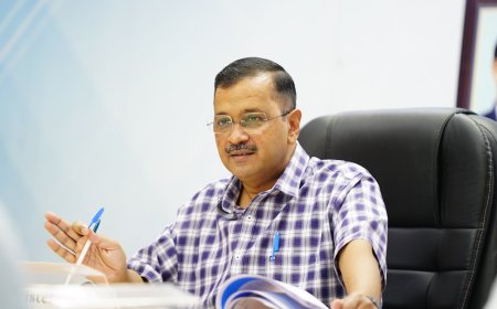 केजरीवाल ने दिल्ली में रुके काम दोबारा शुरू कराने का दिया आश्वासन