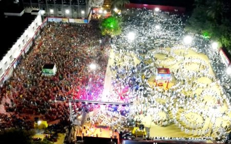 વેરાવળમાં આહીર સમુદાય આયોજીત નવરાત્રી મહોત્સવ આકર્ષક નું કેન્દ્ર ,એકીસાથે 12 હજાર થી વધુ આહીર-આહીરાણીઓ પરંપરાગત પરિધાન સાથે ગરબે ઘૂમ્યા.