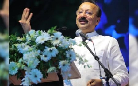 Mumbai-NCP Leader Baba Siddiqui Shot Dead