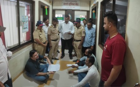 शिवसेनेचे (उबाठा) आय प्रभाग समितीमध्ये धरणे आंदोलन