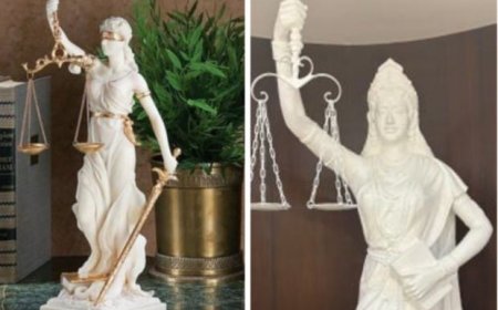 सुप्रीम कोर्टात न्यायदेवतेचा नवा पुतळा, हातात तलवारीऐवजी संविधानाचे पुस्तक  - ब्रिटिश राजवटीचा वारसा मागे टाकण्याचा प्रयत्न