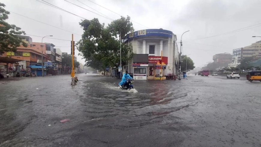 चक्रवात 'फेंगल' का असर, तमिलनाडु और पुडुचेरी में राहत कार्य जारी