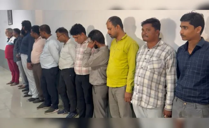 ₹ 70,000 for Fake Medical Degrees: 14 Arrested in Gujarat