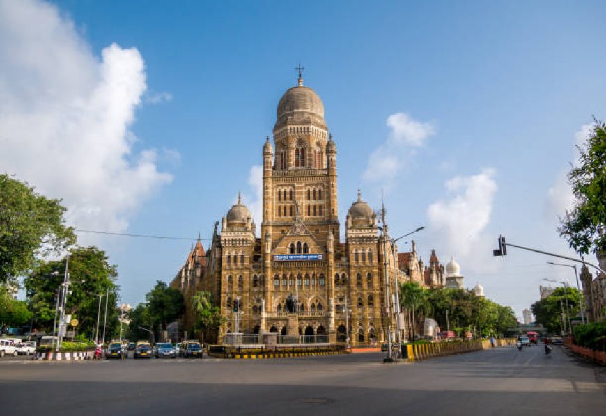Shiv Sena’s Quiet Absence in Maharashtra Cabinet Sparks Debate Ahead of BMC Polls