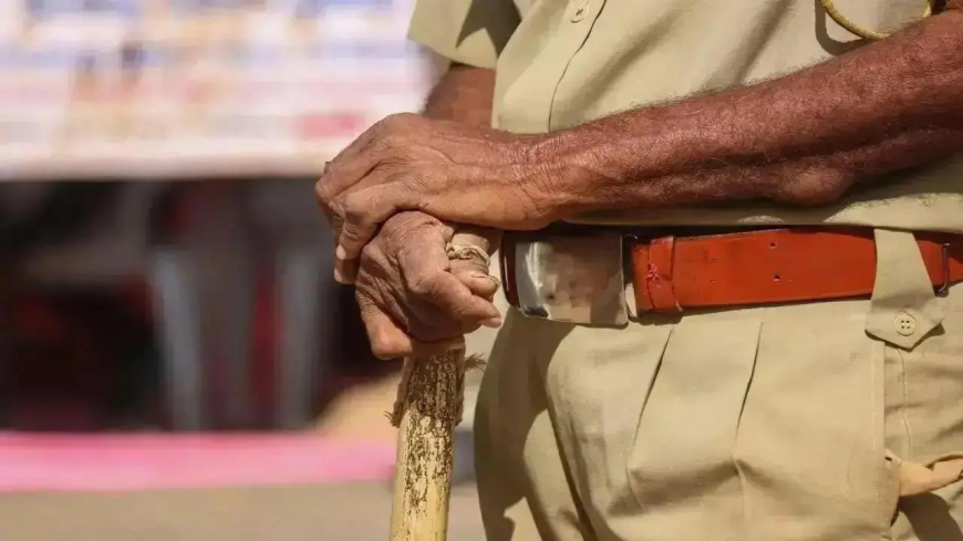 Kandivali Police File Case Against Shinde Sena Worker for Extortion, Assault on Engineers