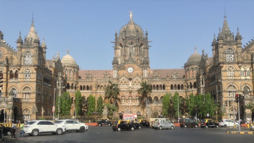 कुर्ला उड्डाणपुलाच्या कामात लक्षणीय प्रगती; सीएसएमटी-कुर्ला पाचव्या-सहाव्या मार्ग प्रकल्पाला वेग