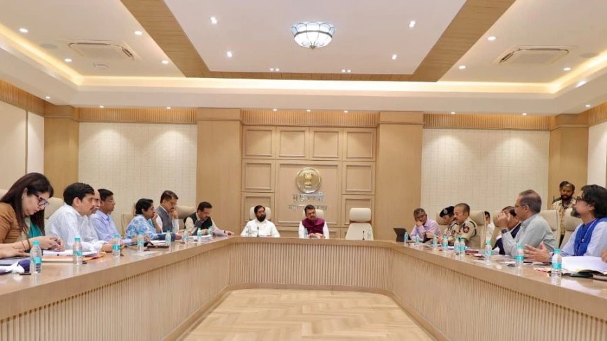 CM Devendra Fadnavis Holds High-Level Security Meet Amid India-Pakistan Tensions; Emphasizes Cybersecurity, Intelligence Sharing