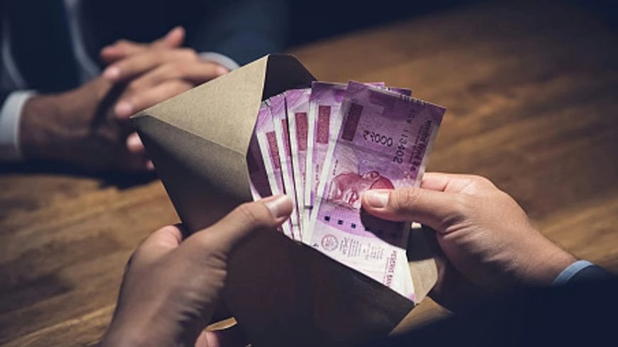 Senior Inspector of Shivaji Nagar Police Station Caught Red-Handed Accepting ₹1 Lakh Bribe, Arrested by ACB