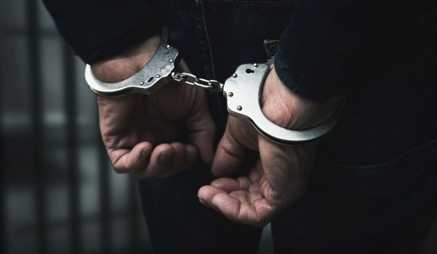 नालासोपारा : शेजाऱ्याशी जुन्या वादातून ५० वर्षीय व्यक्तीने २३ वर्षीय तरुणावर चाकूहल्ला; आरोपी अटक