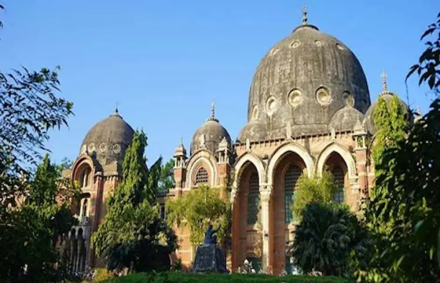MSUમાં પ્રવેશ પ્રક્રિયાનો પહેલો રાઉન્ડ શરૂ : વેબસાઈટ પર નહીં મૂકાય પ્રવેશ યાદી, વિદ્યાર્થીઓને મળશે SMS દ્વારા જાણ