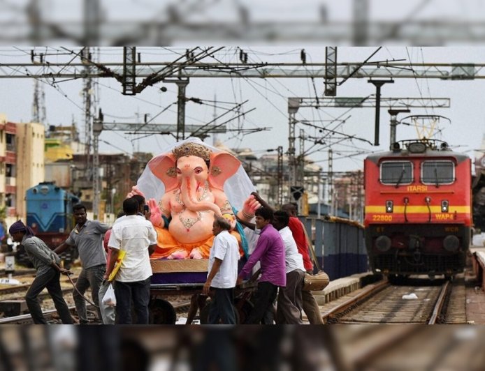 कोकणातील चाकरमान्यांसाठी गणपती विशेष आरक्षण २३ जूनपासून सुरू कोकण रेल्वेची तयारी सुरू; यंदा गणेशोत्सव २७ ऑगस्ट रोजी