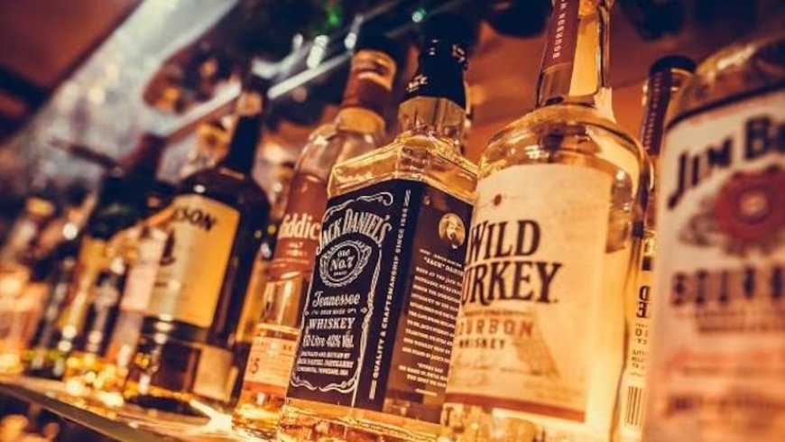 Liquor Stocks Tumble as Maharashtra Hikes Excise Duty; Beer and Wine Makers Gain
