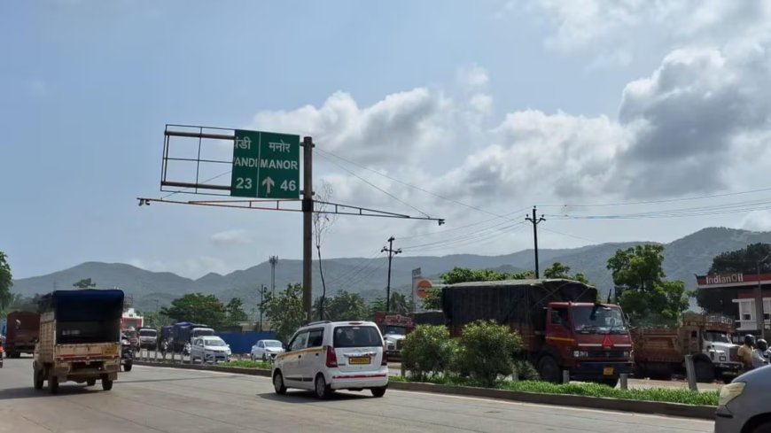 मुंबई-अहमदाबाद राष्ट्रीय महामार्गावर दिशा दर्शक फलकांची दुरवस्था, नागरिकांची मागणी नवीन फलक लावण्याची