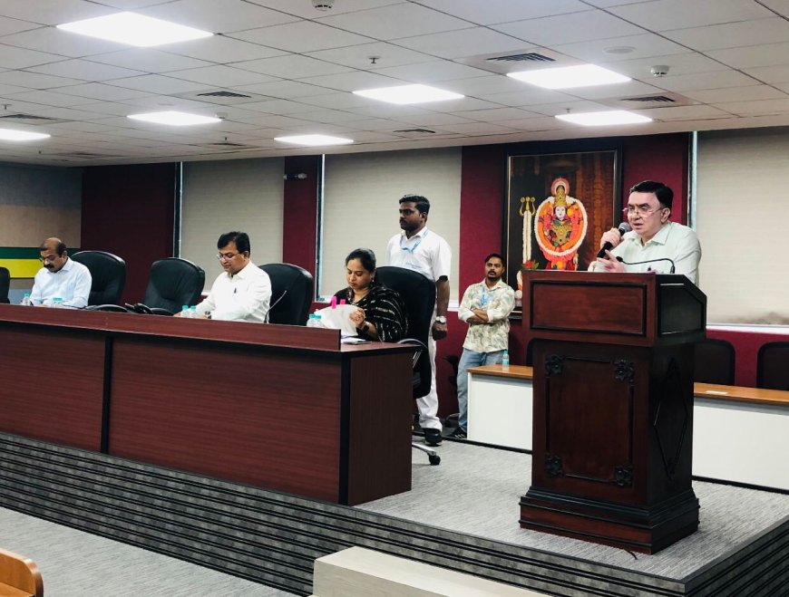 वसई-विरार महानगरपालिका मुख्यालयात गणेशोत्सवपूर्व बैठकीत पर्यावरणपूरक उत्सव साजरा करण्याचे आवाहन