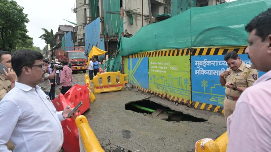 BEST Bus Trapped as Road Caves in Near Thakurdwar Signal; No Injuries Reported