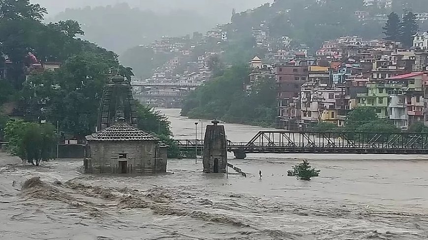 Himachal Pradesh Rains: Death Toll Rises to 17, Beas River Swells; Major Disruptions Across State