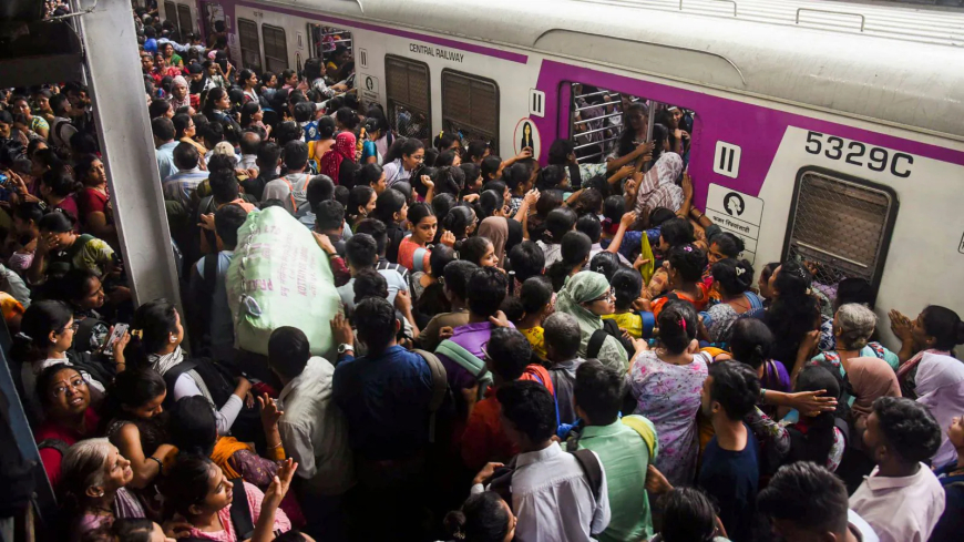 Central Railway Urges 800 Workplaces to Stagger Office Hours to Ease Mumbai Local Train Congestion