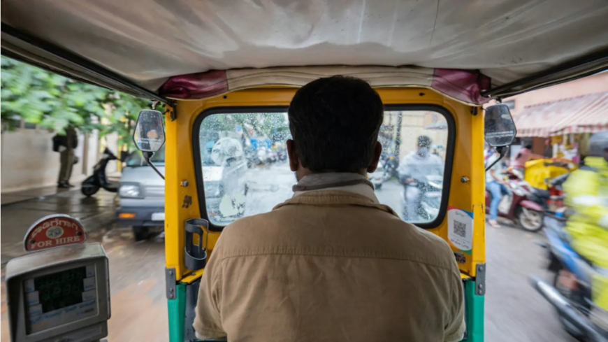 Rickshaw Theft Racket Busted in Malad: Two Arrested, Used Scrapped Plates to Evade Detection