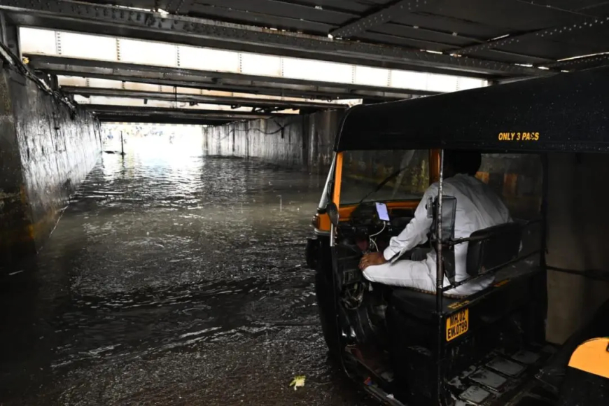 Mumbai Rains: Heavy Showers Lash City, Andheri Subway Closed, Orange Alert Issued by IMD