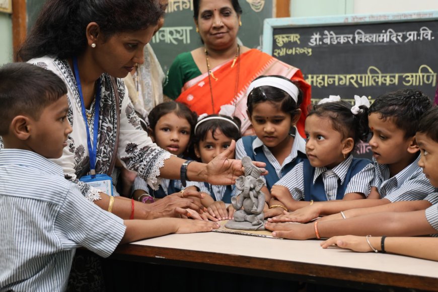 माझे घर, माझा गणपती’ उपक्रमांतर्गत ठाणे महापालिकेची शाडू मूर्ती कार्यशाळा; नागरिक व विद्यार्थ्यांचा उत्स्फूर्त प्रतिसाद