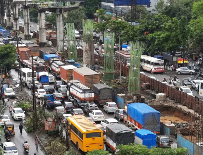 ठाणे: घोडबंदर रोडवर ८ ऑगस्टपासून तीन दिवस अवजड वाहनांवर बंदी; वाहतूक वळवण्याचे मार्ग जाहीर