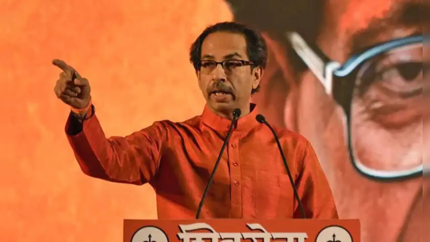 गणेशोत्सवपूर्वी रस्ते दुरुस्त न झाल्यास तीव्र आंदोलनाचा इशारा – शिवसेना (उद्धव बाळासाहेब ठाकरे)चा सार्वजनिक बांधकाम विभागाला ठणकाव