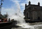 Mumbai Issues High Tide Alert as Waves Expected to Reach 4.96 Metres on Thursday Night